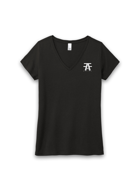 WOMEN'S DISTRICT PERFECT TRI V-NECK TEE