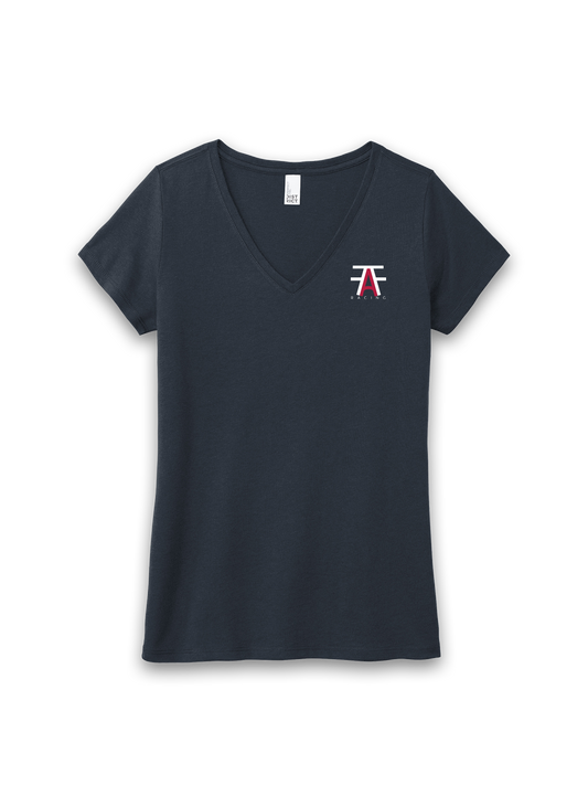 WOMEN'S DISTRICT PERFECT TRI V-NECK TEE